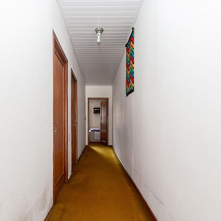 Memora Guesthouse Curitiba - Quartos Em Casa Proximo Ao Parque Bacacheri Zewnętrze zdjęcie
